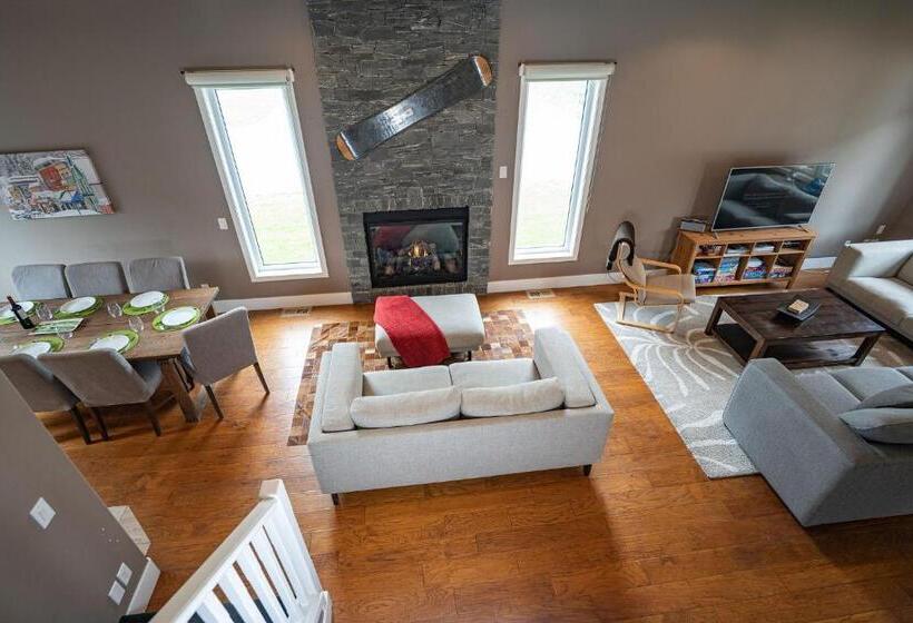 Aspen Lodge By Revelstoke Vacations