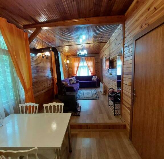 Ayder Nazlı çiçek Apart