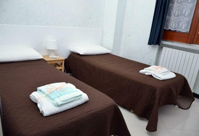 צימר Beb La Casetta Rossa