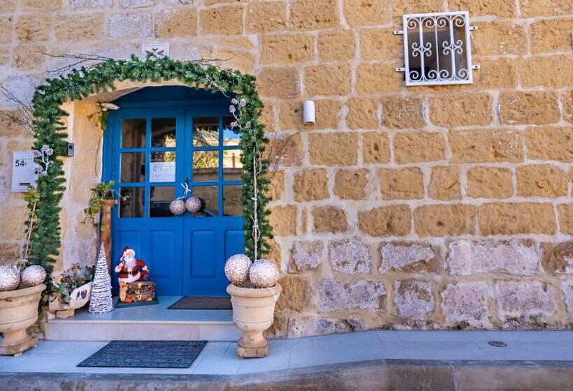 تختخواب و صبحانه Fiftyfour West Boutique Living