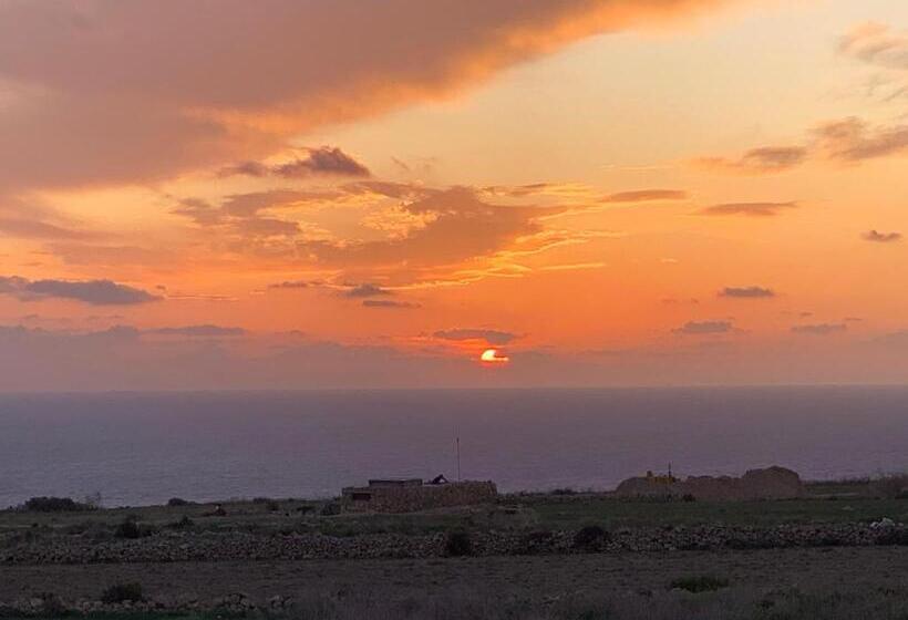 تختخواب و صبحانه Fiftyfour West Boutique Living