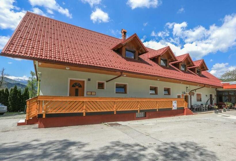 تختخواب و صبحانه Rooms Jani