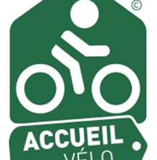 민박 Sous Les Pins Gîtes Et Chambres D Hôtes