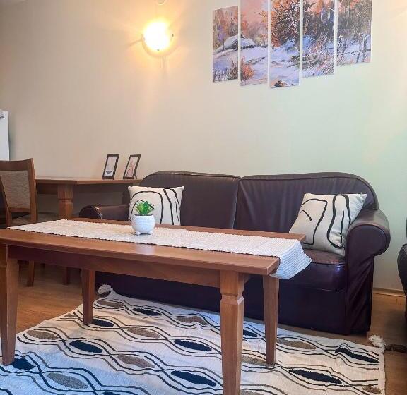 Castle Romance   Pamporovo