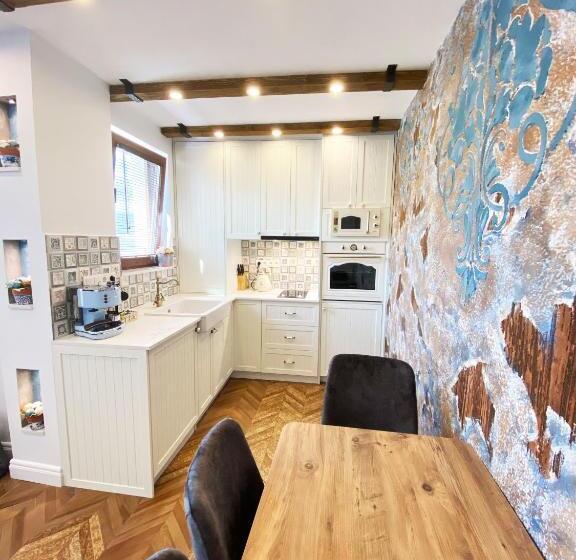 Habitat Central Apartment