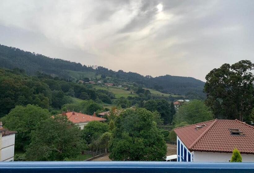 Hondargane, En Las Playas De Laga Y Laida