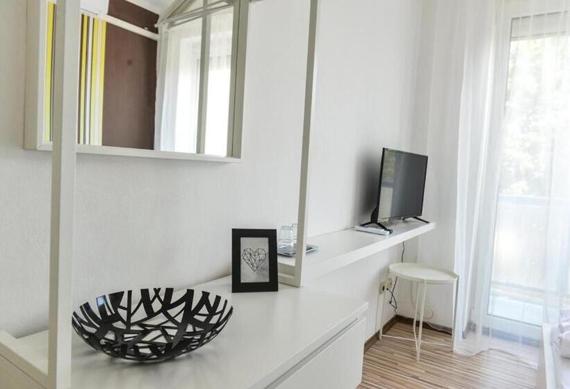 ホテル élmény Balaton