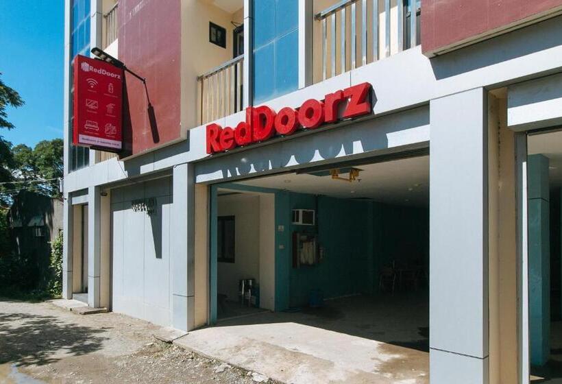 Reddoorz At Isabelita Hotel Tuguegarao City