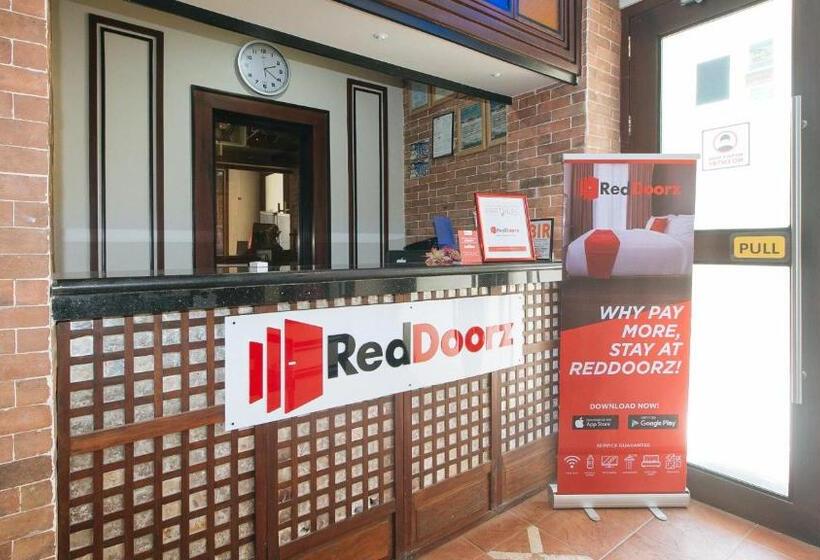 Reddoorz At Isabelita Hotel Tuguegarao City