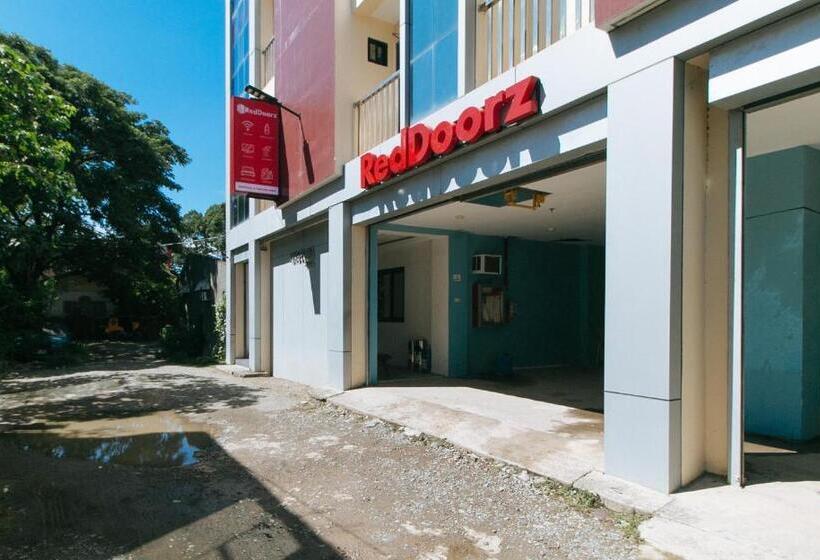 Reddoorz At Isabelita Hotel Tuguegarao City