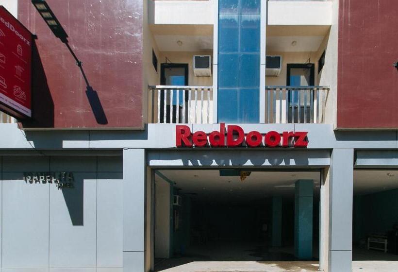 Reddoorz At Isabelita Hotel Tuguegarao City