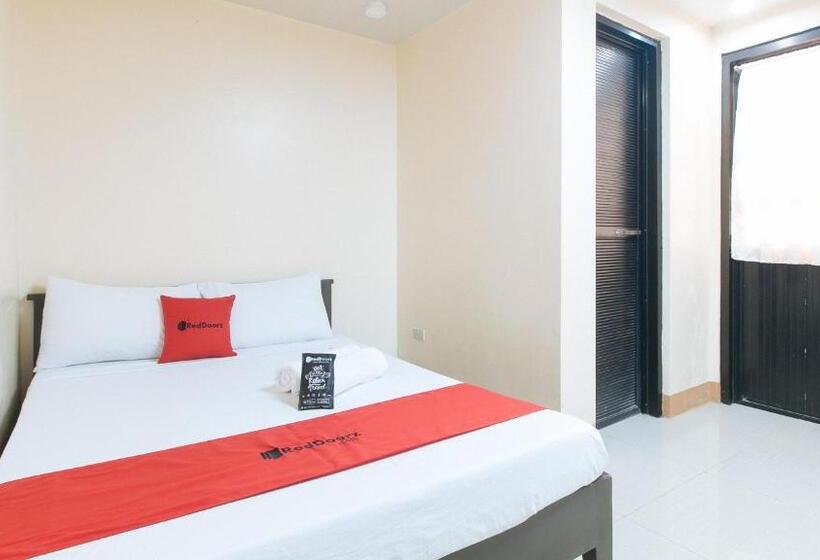 Reddoorz At Isabelita Hotel Tuguegarao City
