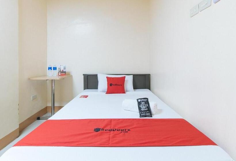 Reddoorz At Isabelita Hotel Tuguegarao City