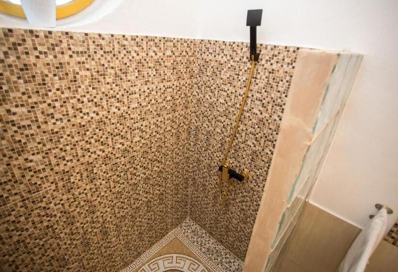 Joseph Hayn Apartments