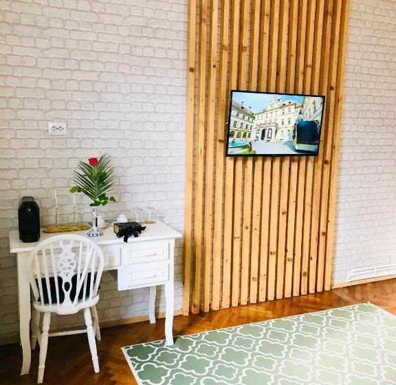 Joseph Hayn Apartments