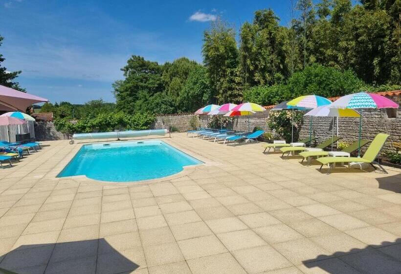 La Maison Des Grands Bambous   L Angoumois L Aunis La Saintonge La Boutonne