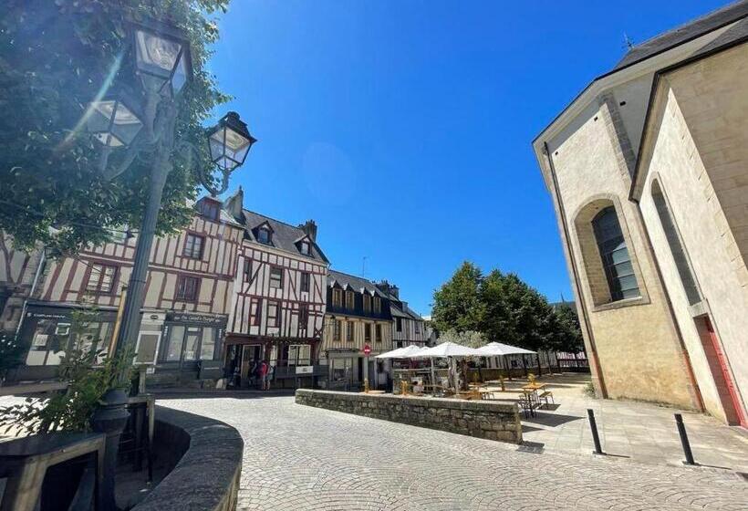 Le Patio, Coeur De Ville Avec Garage Et Jardin