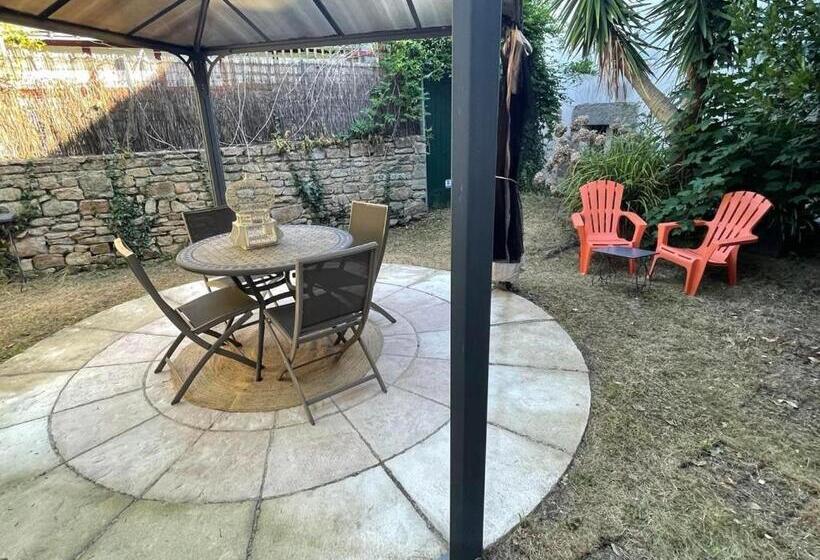 Le Patio, Coeur De Ville Avec Garage Et Jardin