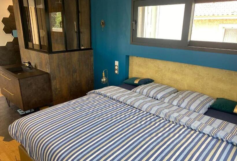 Maison Lyon 8 Jardin Parking Studio Indépendant Sur Demande