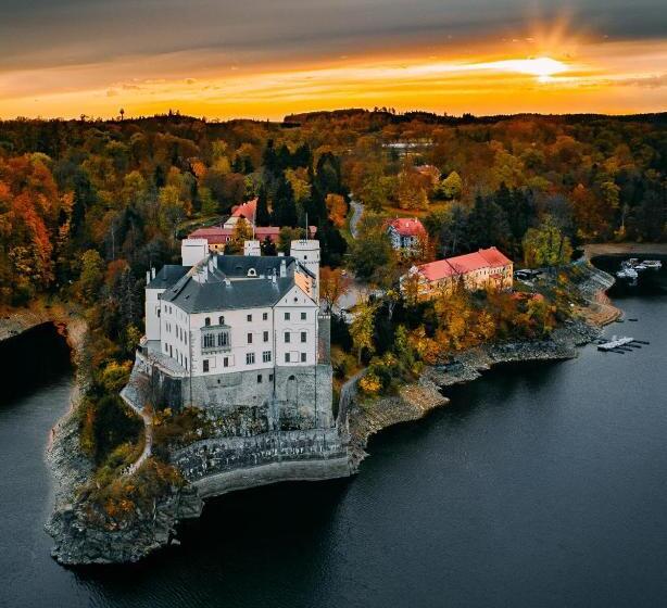 Maringotka Na Samotě