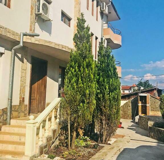 بنسيون къща за гости “медея”