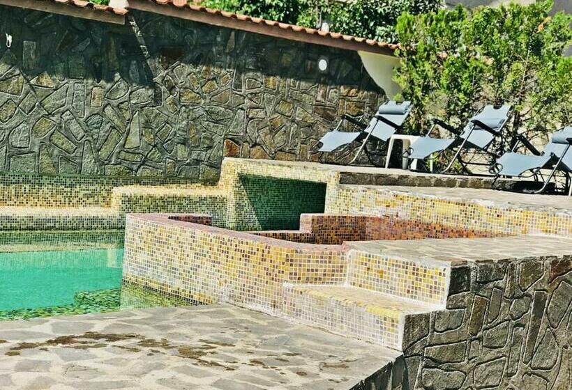 بنسيون къща за гости “медея”