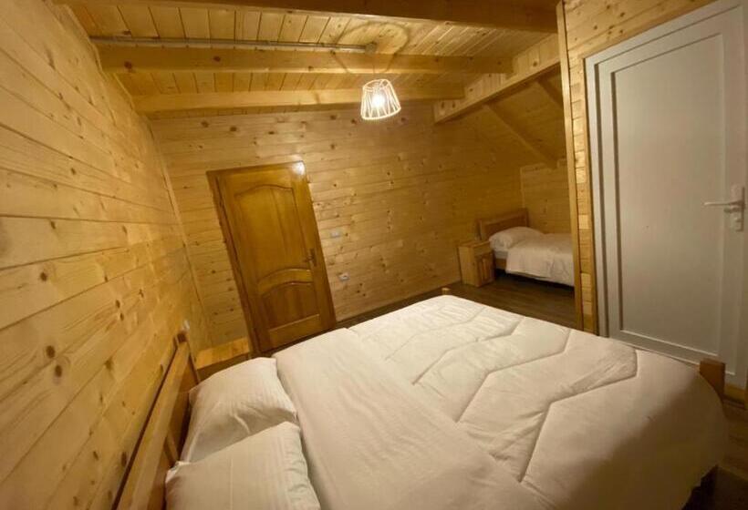 Пансион Adenisi Guesthouse