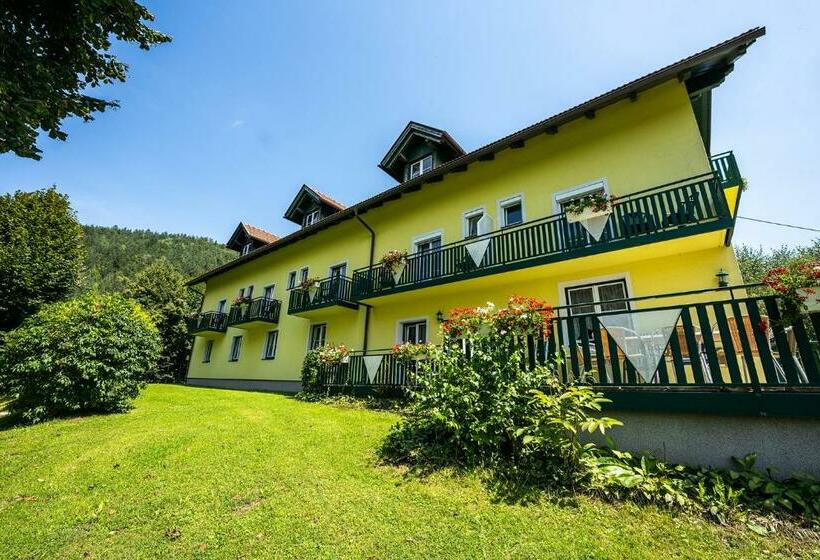 پانسیون Bauernhof Podorn