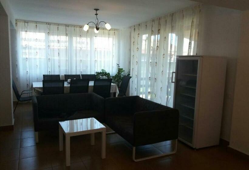 Пансион Casa Dragon