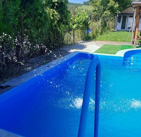 פנסיון Cazare La Española