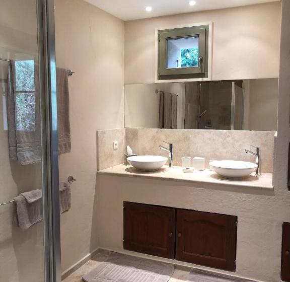 بنسيون Four De Cony