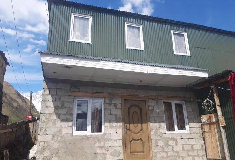 پانسیون Guesthouse Mose