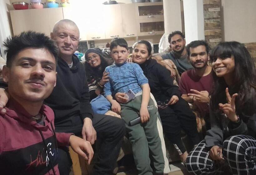 پانسیون Guesthouse Mose