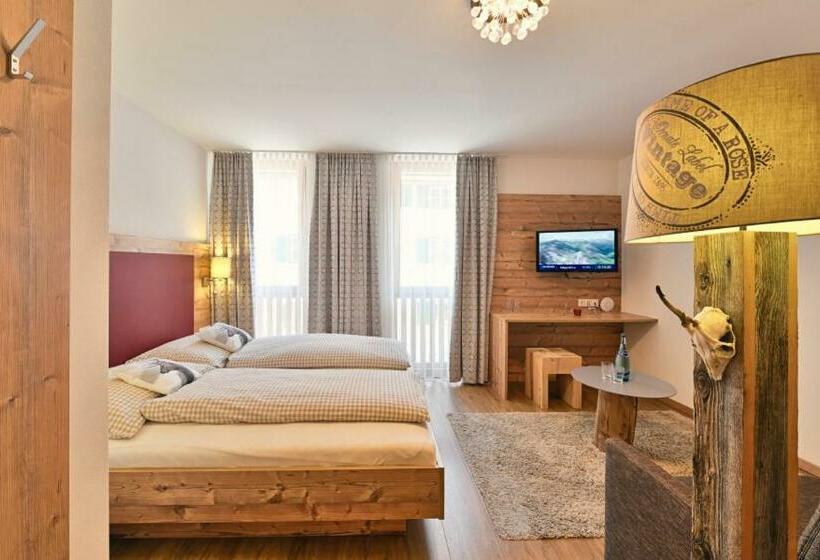 펜션 Haus Flexen Rooms & Apartments