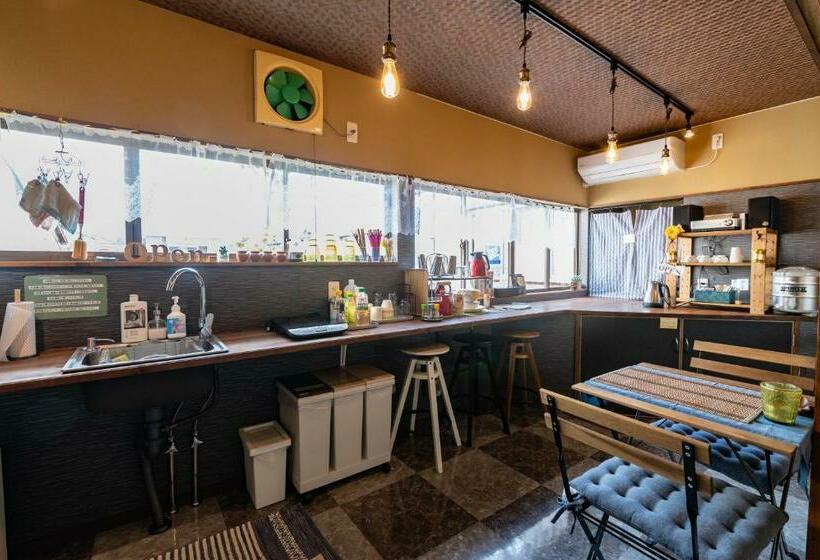 بنسيون Hojo Machi Hostel