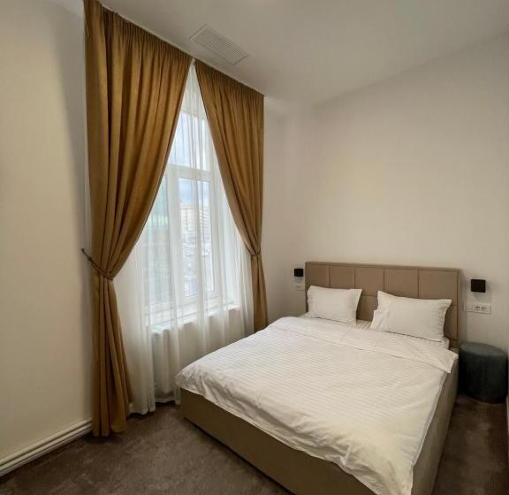 膳宿费 Resedinta Cina