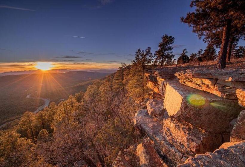 Quaint Condo Retreat 12 Ridgeview Condo