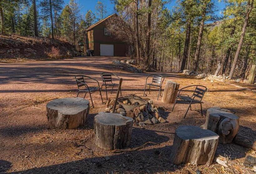 Quaint Condo Retreat 12 Ridgeview Condo