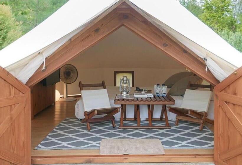 استراحتگاه The Birder S Lodge Khao Yai