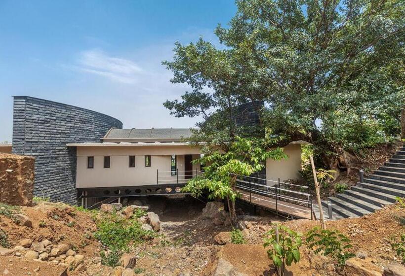 Saffronstays Yahvi Waters By Kosha Villas, Pawna Pool Villa With Stunning Lake View