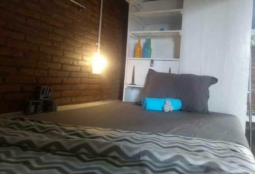 Shelter Hostel Malang