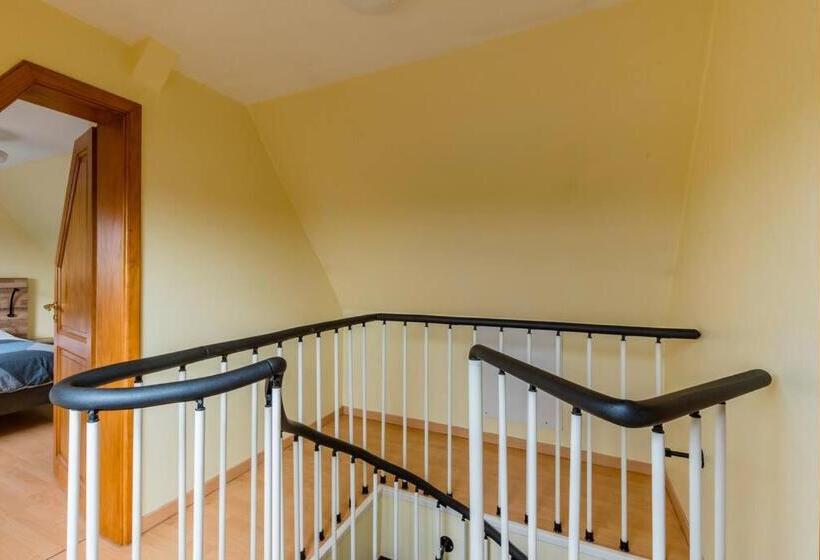 Séjour 6 Pers. F4 110 M2