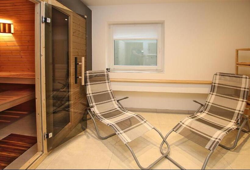 Strandstraße 2b Rechts, Lütt Seehuus