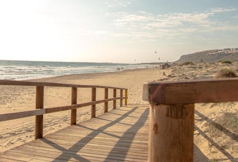 Stunning Sea Views At Just 270 M From The Beach