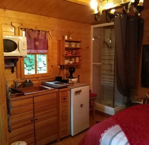 Bed and Breakfast Au Cabanon Chez Nath   Chbre D Hôtes