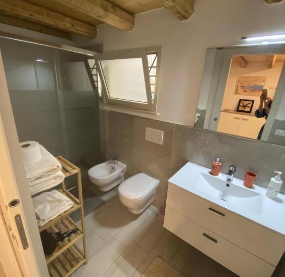 مبيت وإفطار Family Deluxe Suite Salento