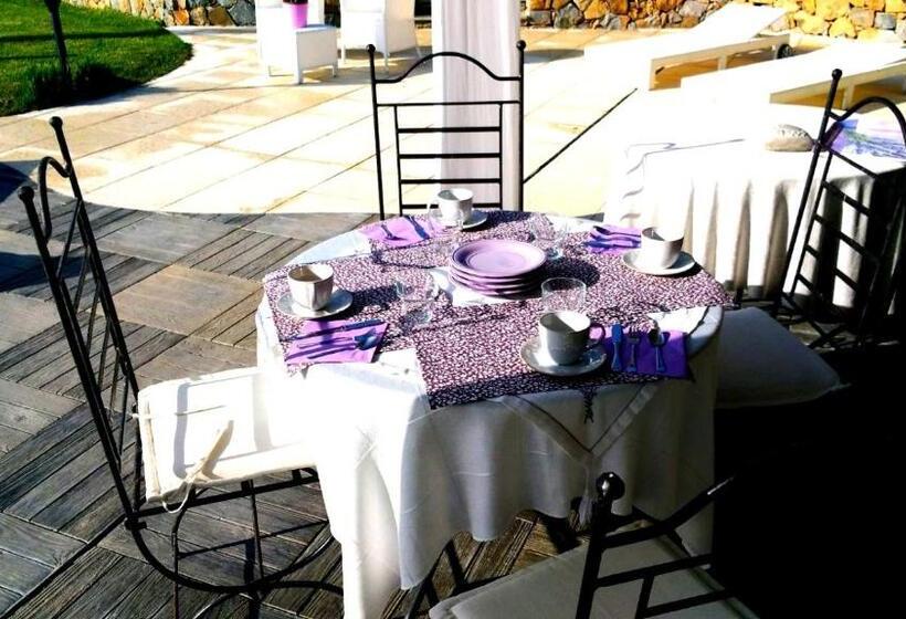 ベッドアンドブレックファースト La Cicala Stonata