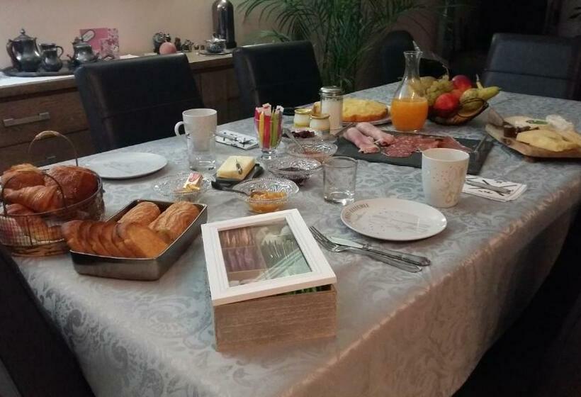 Bed and Breakfast La Maison Bretonne, Chez Pascal & Brigitte