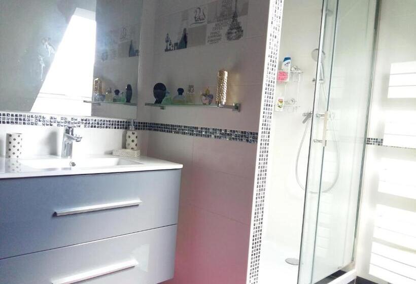 Bed and Breakfast La Maison Bretonne, Chez Pascal & Brigitte