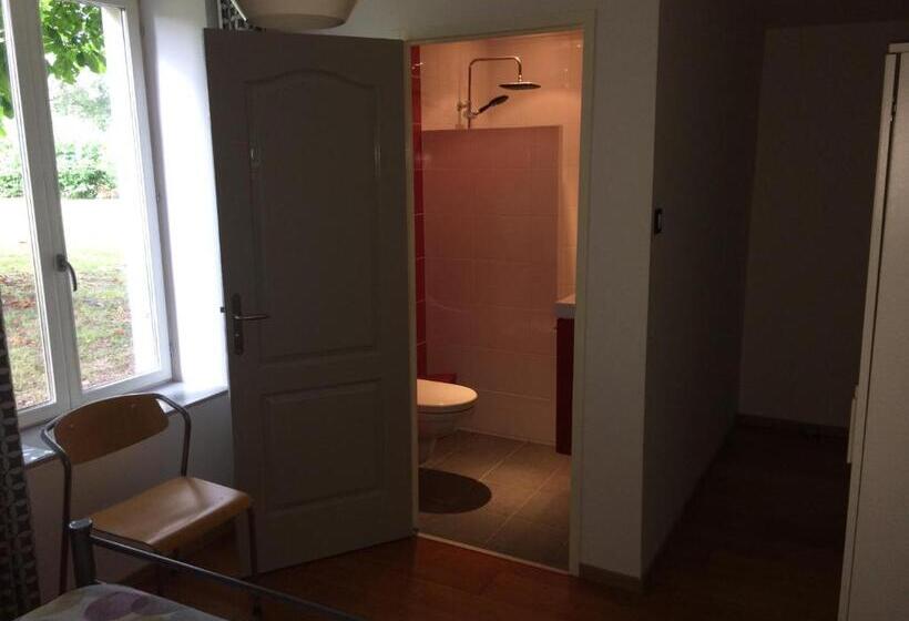 Bed and Breakfast Le Marronnier Entre Les Buis